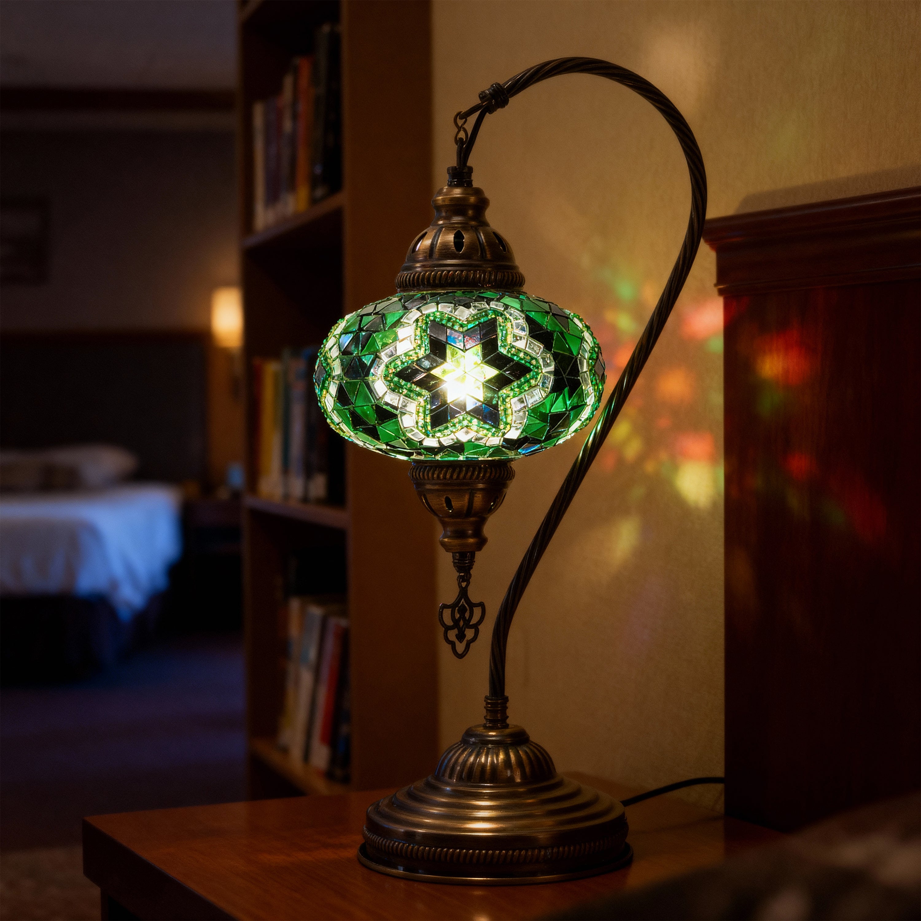 Mozaist Handmade Turkish Mosaic Swan Table Lamp Green