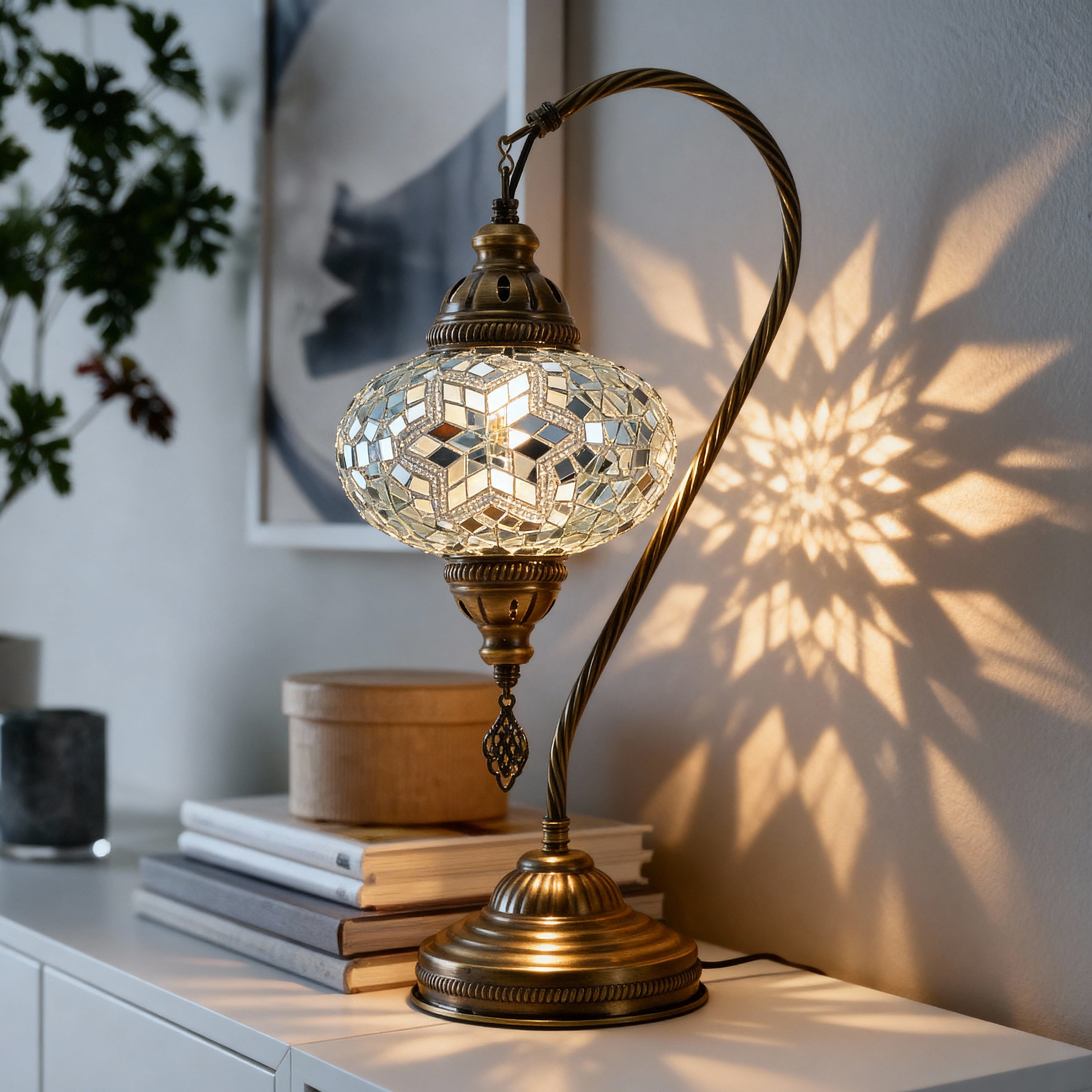 Mozaist Handmade Turkish Mosaic Swan Table Lamp White